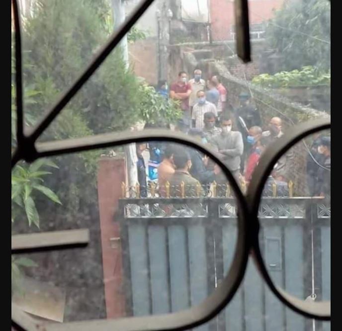 स्वास्थ्यकर्मीमाथि दुर्व्यवहार गर्नेलाई कारबाही गर्न गृहको निर्देशन