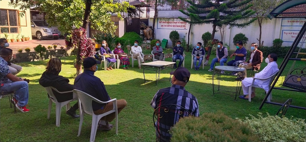 कोभिड-१९ भोलेन्टियर सर्भिसको समिक्षा बैठक :  यस्ता छन् अहिले सम्म गरेको कामको  विवरण