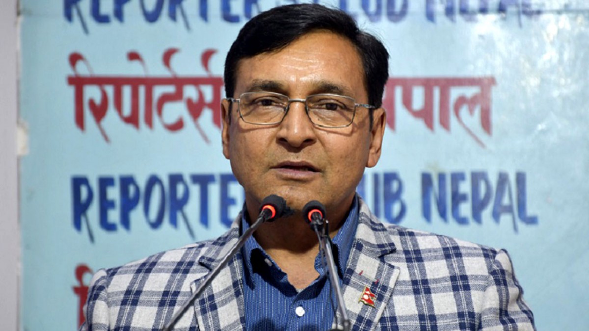 हामी एमालेको सिद्धान्त भन्दा पनि केपी ओलीको विचार र सिद्धान्तको पछि लागेका हौँ - टोपबहादुर रायमाझी