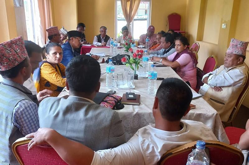 गोरखाका पालिका प्रमुखलाई माओवादीको निर्देशन : बजेट निर्माणमा एकरुपता कायम गर्नुहाेला
