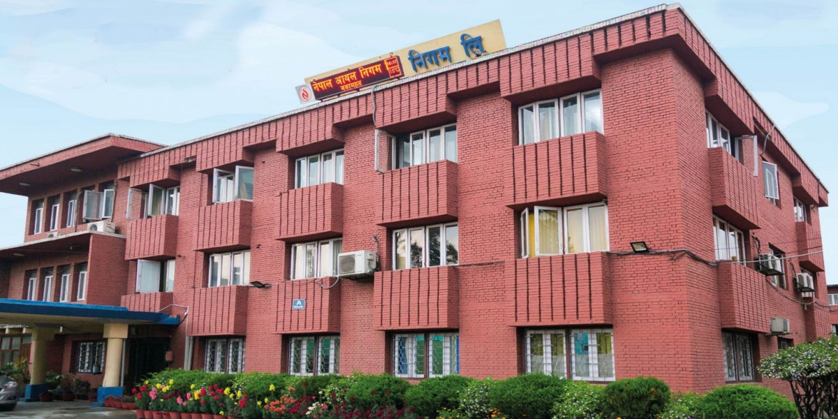 आजबाट घटेकाे मूल्यमा पेट्रोलियम पदार्थ पाइने