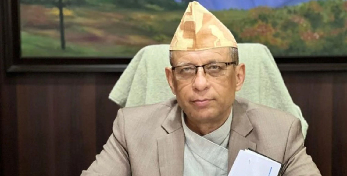 मानव तस्करीको आरोपमा पूर्वमन्त्री पक्राउ